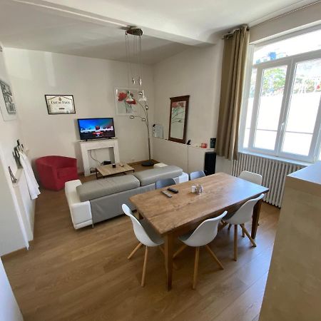 Maison De Ville Au Coeur De Saint Pierre En Auge Eksteriør billede
